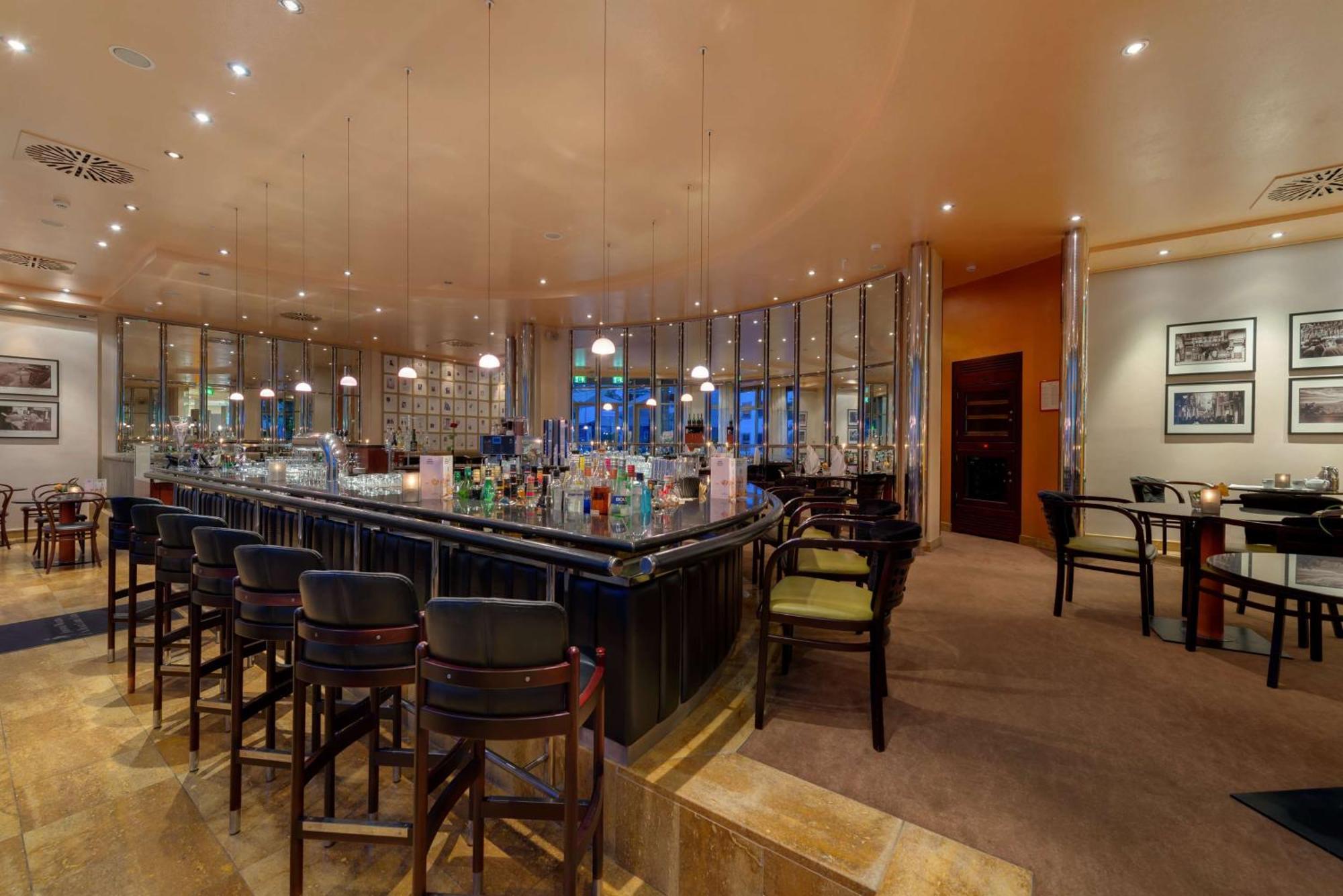 First Inn Hotel Zwickau Dış mekan fotoğraf