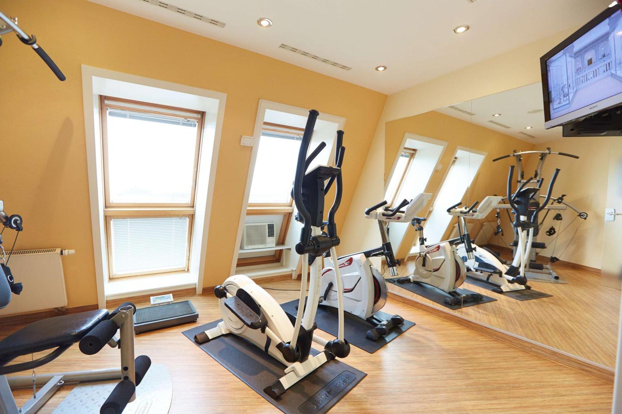 First Inn Hotel Zwickau Dış mekan fotoğraf